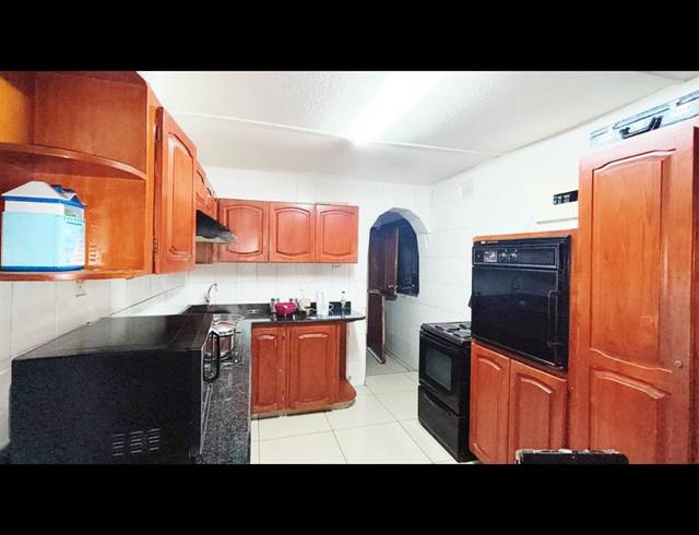 3 BEDROOM FREESTANDING FOR SALE IN CHASEDENE